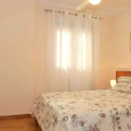 Apartment Modern In With Air Conditioning, 60 M².