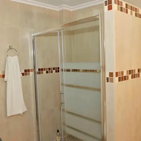 Modern In With Air Conditioning 60 M² *