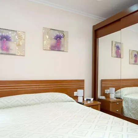 Modern In With Air Conditioning, 60 M². Apartment