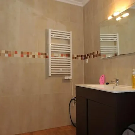 Modern In With Air Conditioning, 60 M². Apartment *