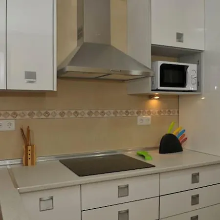 Apartment Modern In With Air Conditioning, 60 M².