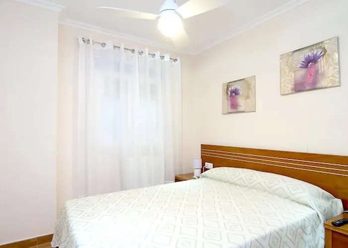 Modern In With Air Conditioning, 60 M². Apartamento *