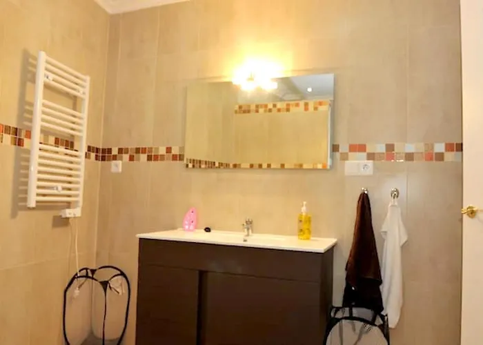 Modern In With Air Conditioning, 60 M².